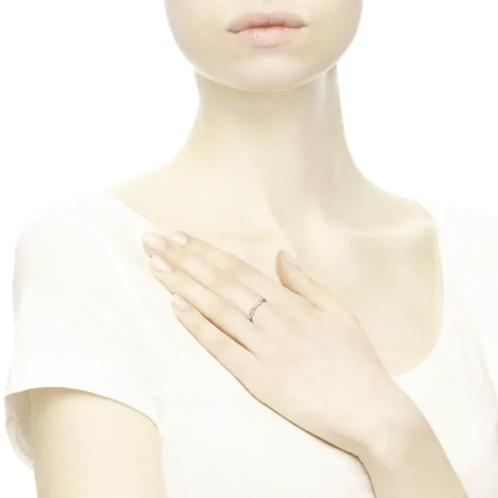 Sparkling Twisted Lines Ring - Image 4