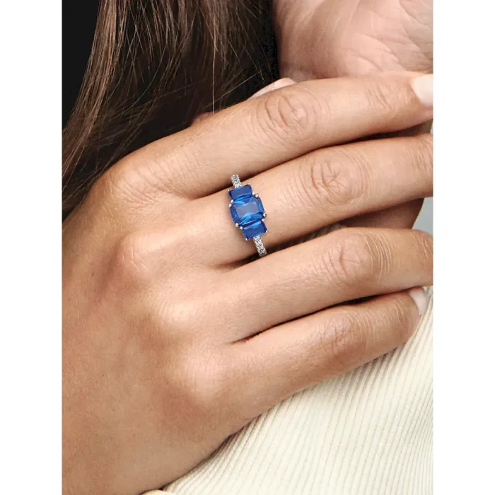 Blue Rectangular Three Stone Sparkling Ring - Image 2