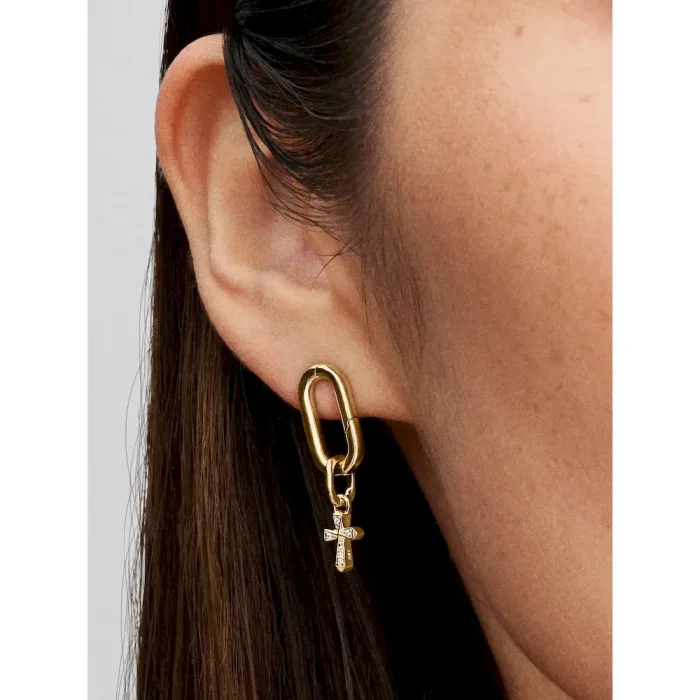 Gothic Cross Chocker Necklace - Image 7