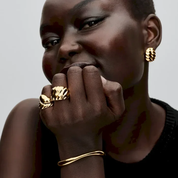 Rippled Statement Ring - Image 5