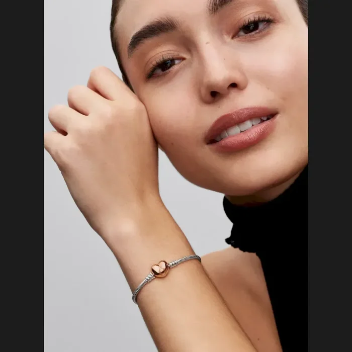 Moments Heart & Snake Chain Bracelet - Image 3