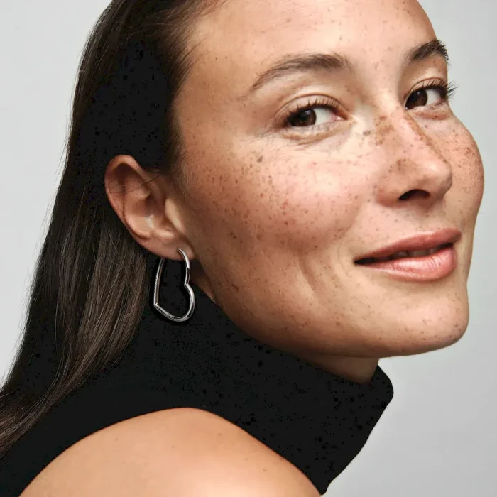 Asymmetrical Heart Hoop Earrings - Image 3