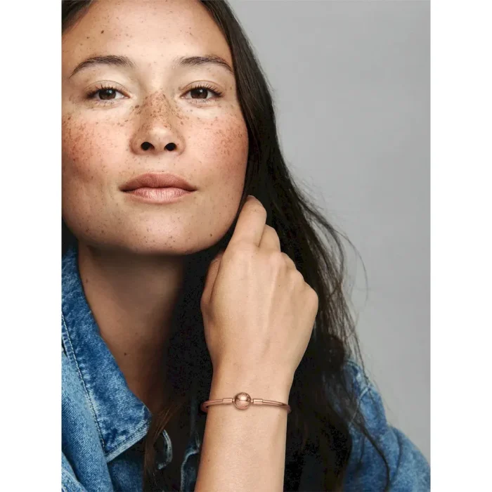 Pandora Moments Bangle - Image 3