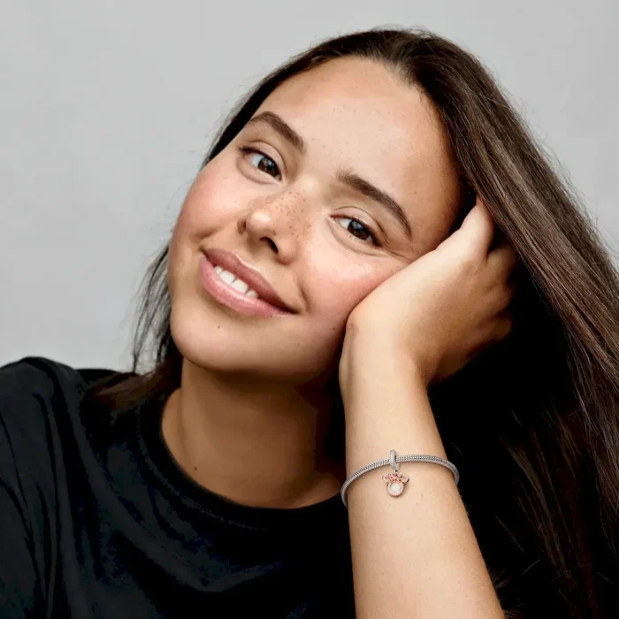 Disney Minnie Mouse Silhouette "Mom" Double Dangle Charm - Image 3