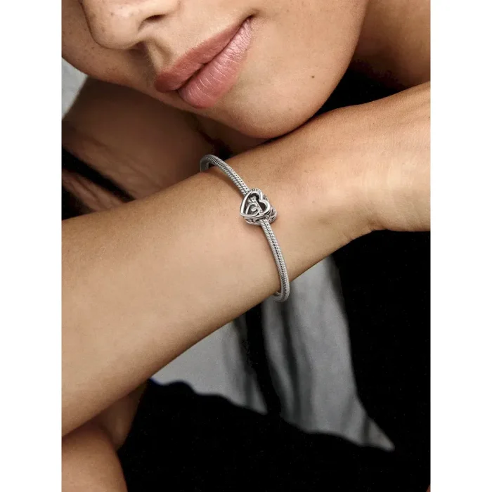 Entwined Infinite Hearts Charm - Image 2