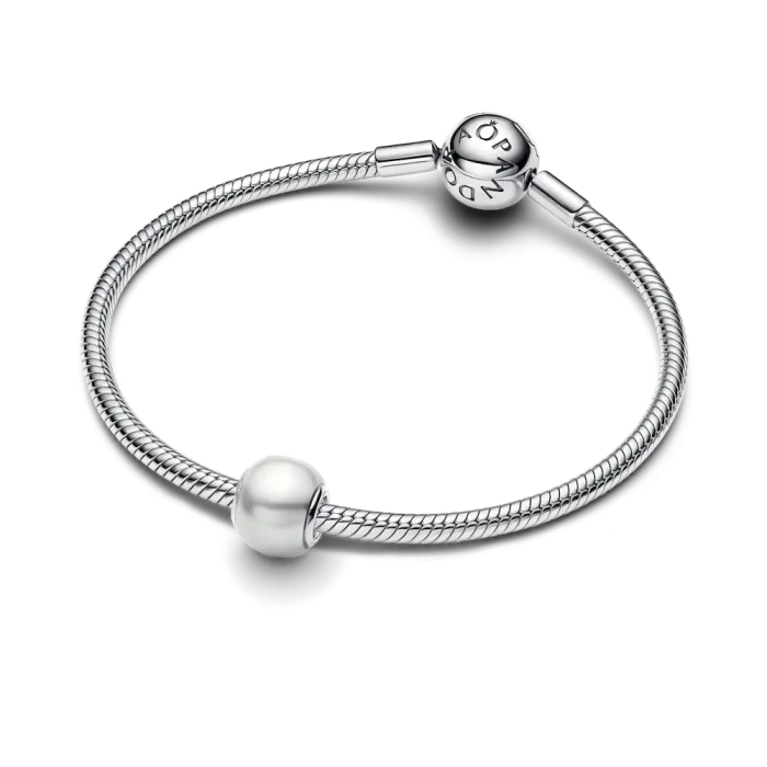 White Charm - Image 5