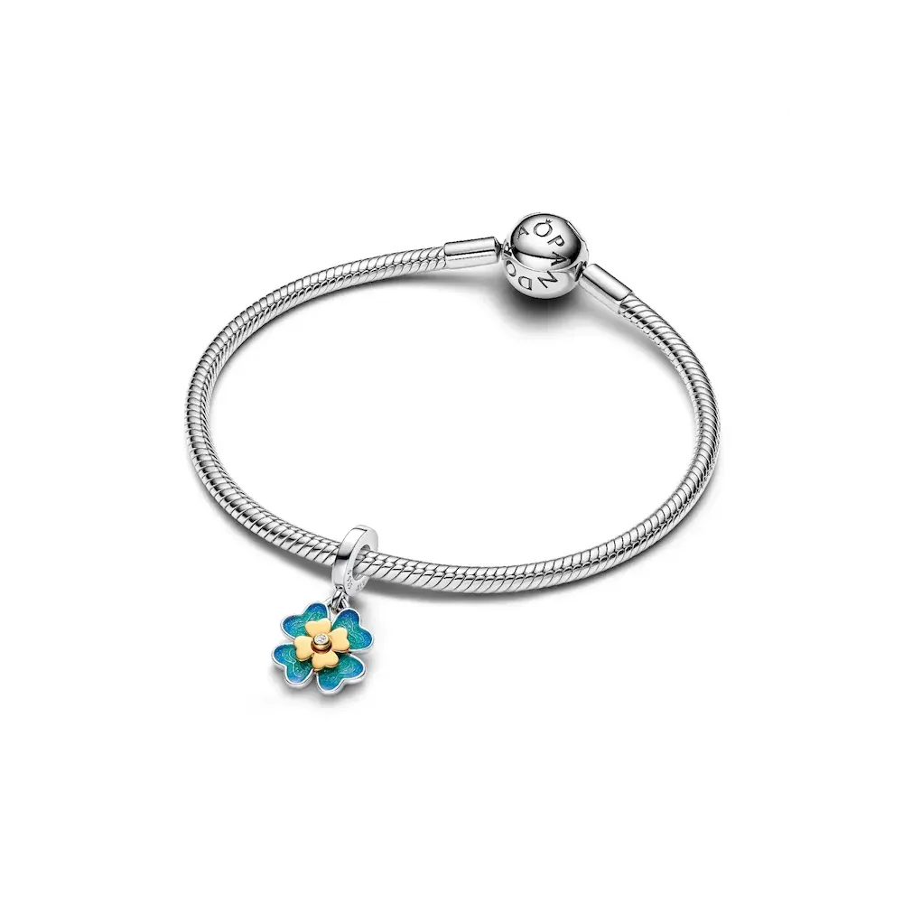 Four Leaf Clover Club Good Things Are Coming Charm Bracelet Set