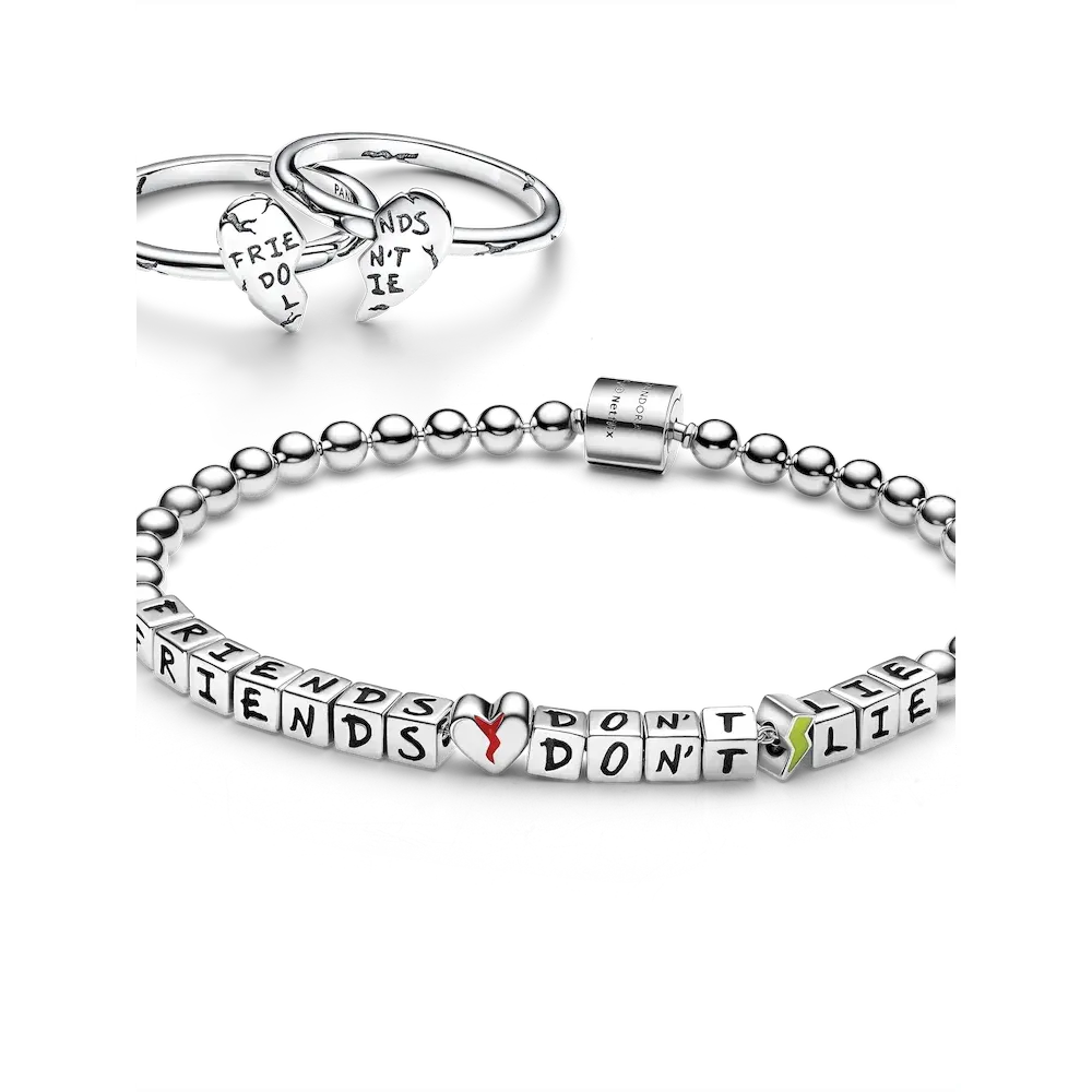 Stranger Things Friends Don't Lie Jewelry Set