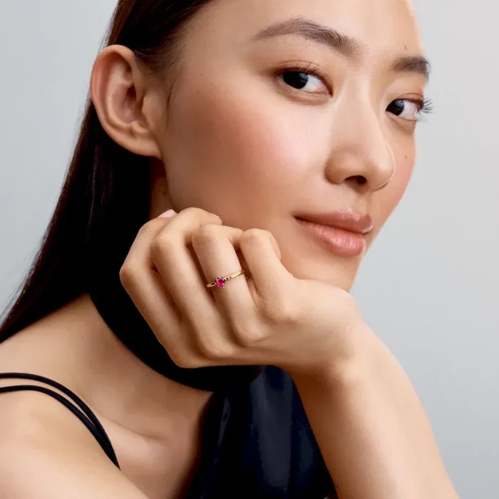 Sparkling Red Heart Ring - Image 4