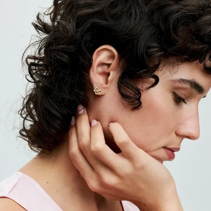 Sparkling Infinity Heart Stud Earrings - Image 3