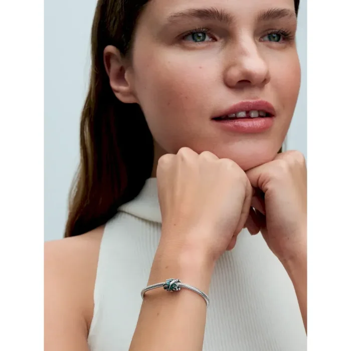 Green Monstera Leaves Charm - Image 3