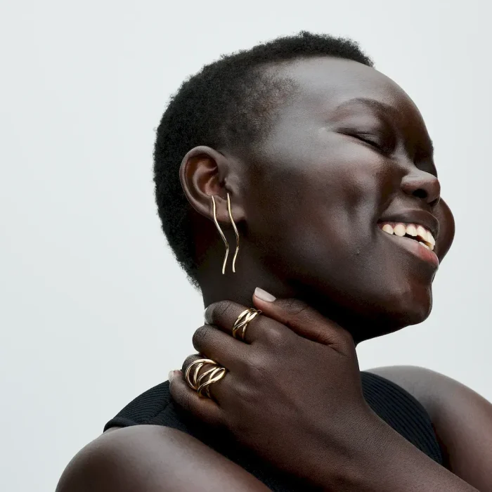 Organically Shaped Wire Stud Earrings - Image 4