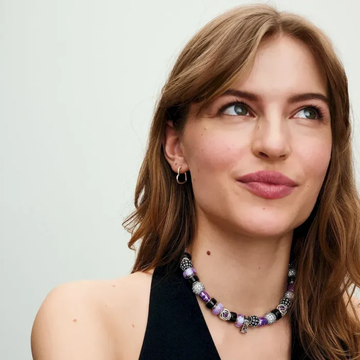 Asymmetrical Heart Hoop Earrings - Image 4