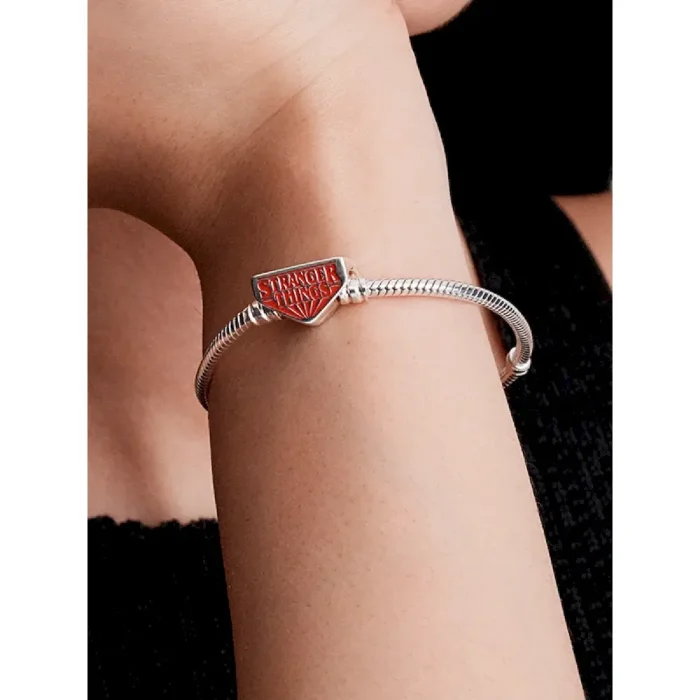 Stranger Things Clasp Snake Chain Bracelet - Image 3