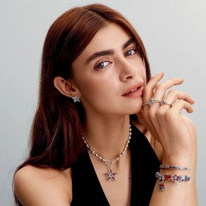 Stranger Things Clasp Snake Chain Bracelet - Image 5