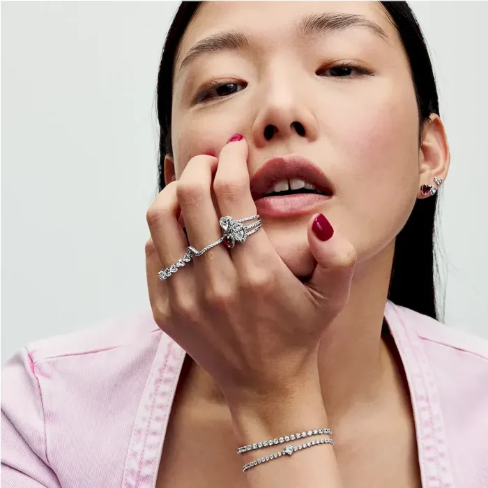 Red Sparkling Heart Tennis Bracelet - Image 3